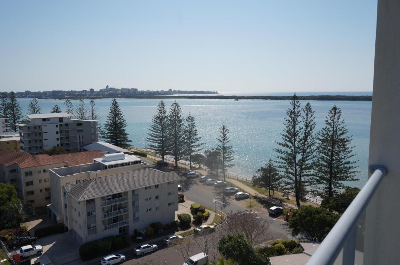 Moorings Beach Resort Caloundra Exterior foto